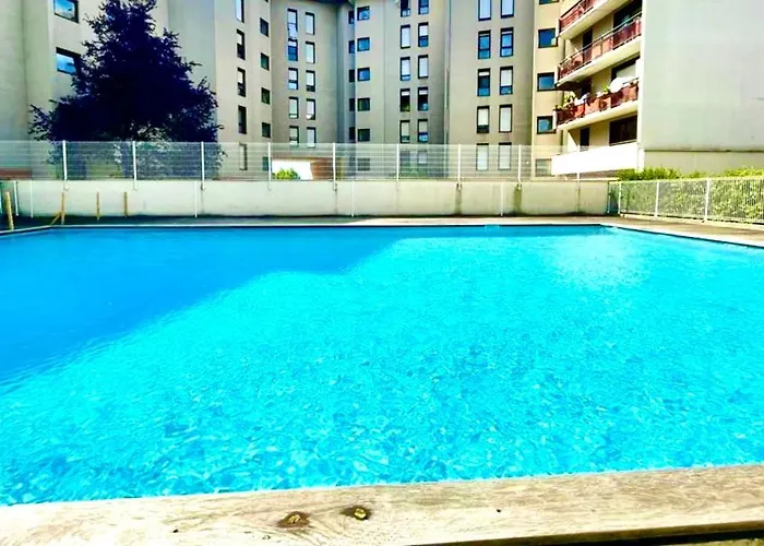 Aux Portes De Geneve Apartmán *